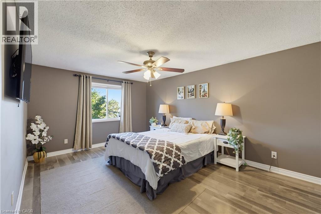 74 STIRLING MACGREGOR Drive, Cambridge — photo 12