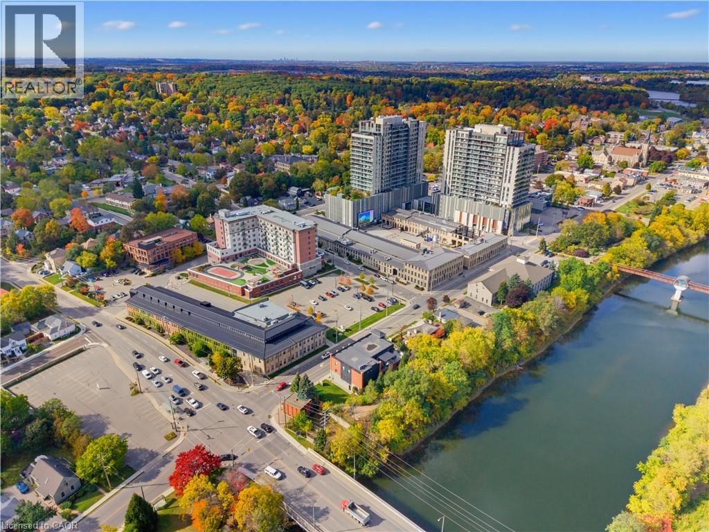 74 STIRLING MACGREGOR Drive - 39