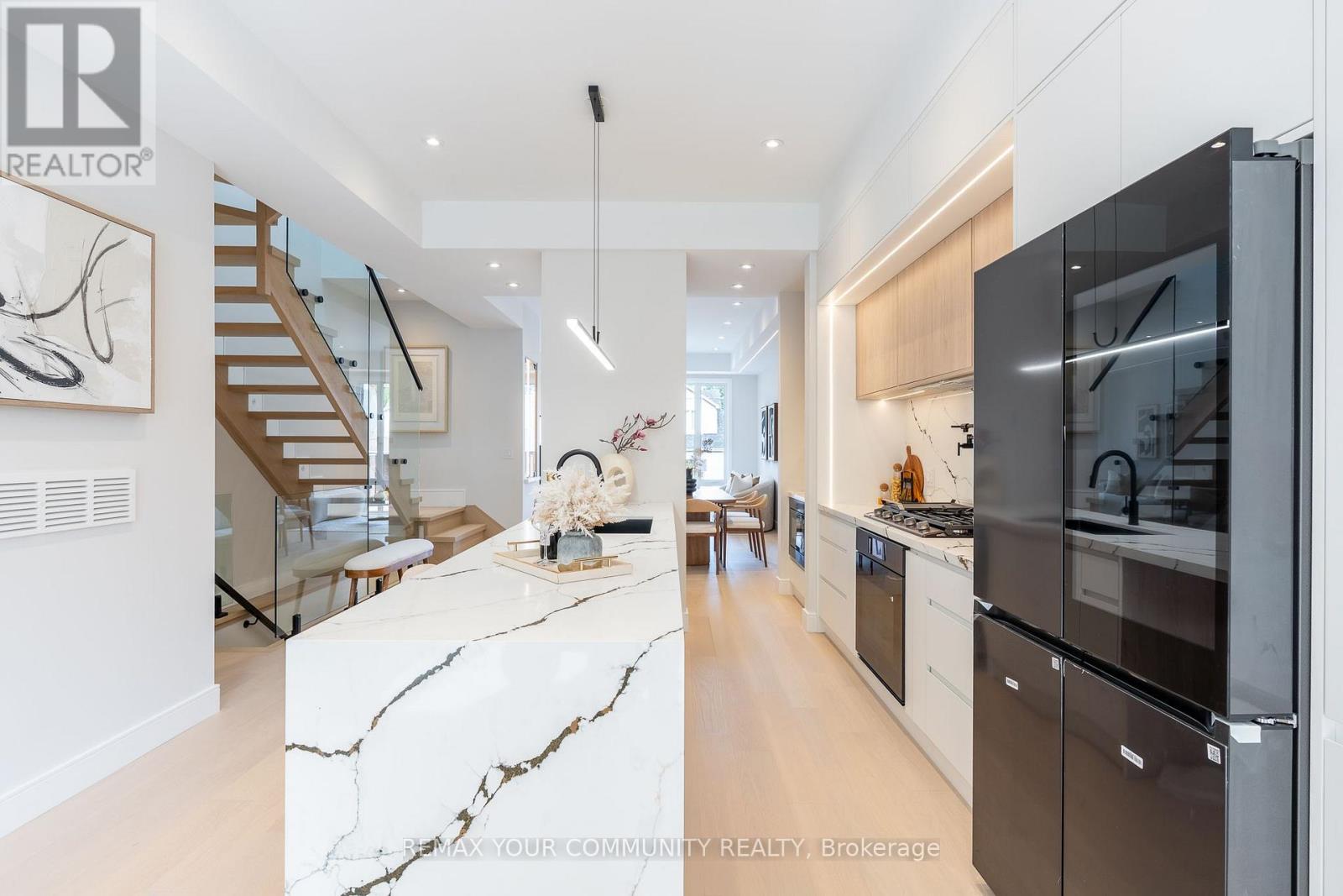 281 Queensdale Avenue, Toronto, ON photo 14