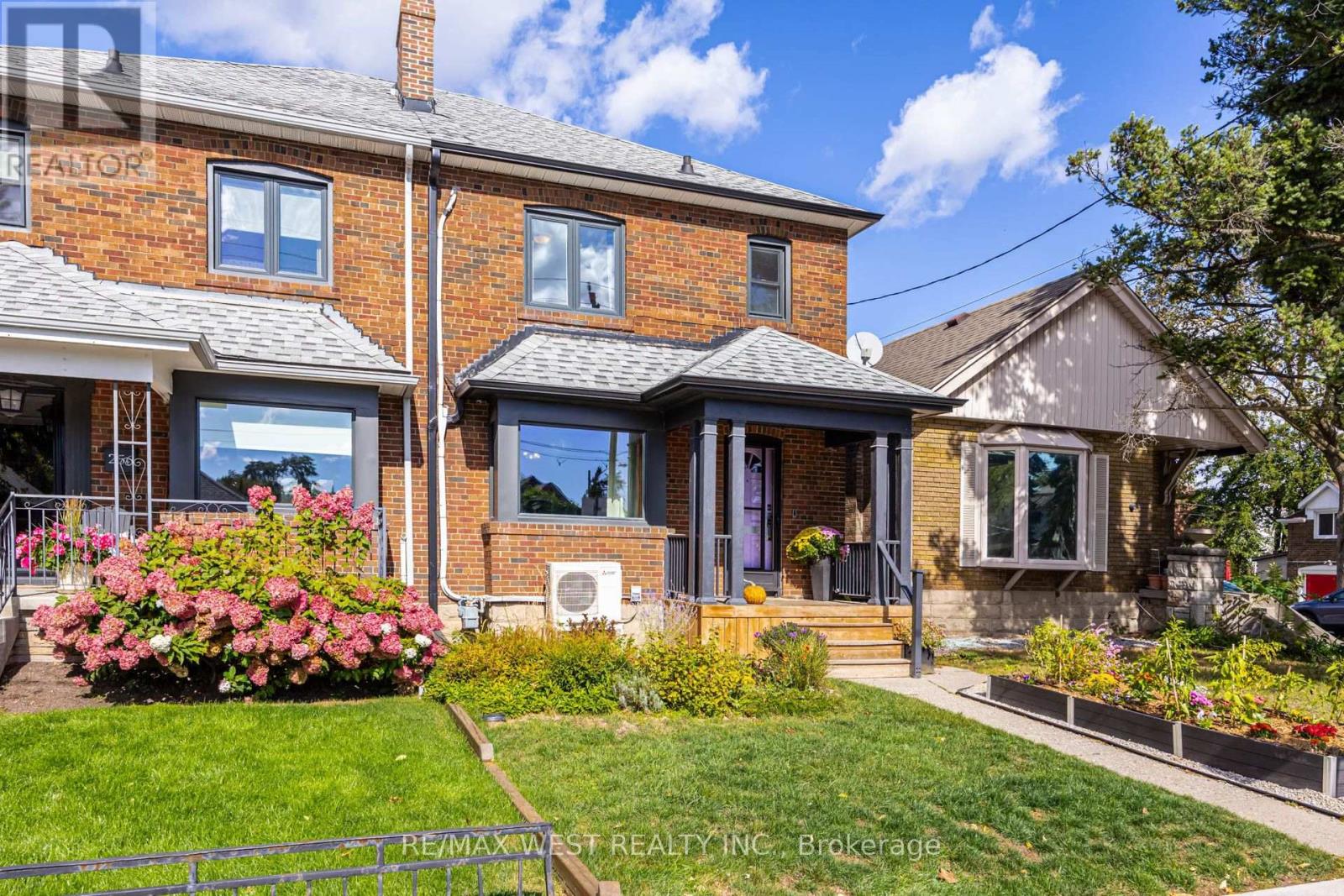 258 O'connor Drive, Toronto, ON photo 2