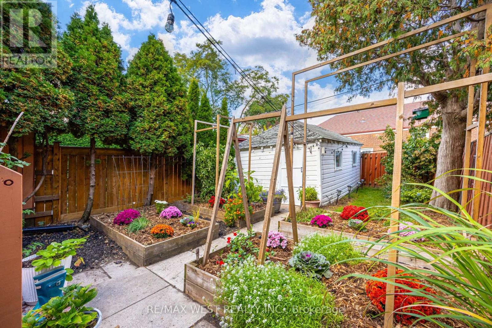 258 O'connor Drive, Toronto, ON photo 33