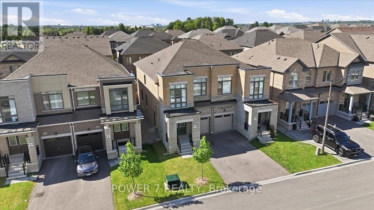94 Conarty Crescent, Whitby, ON photo 6
