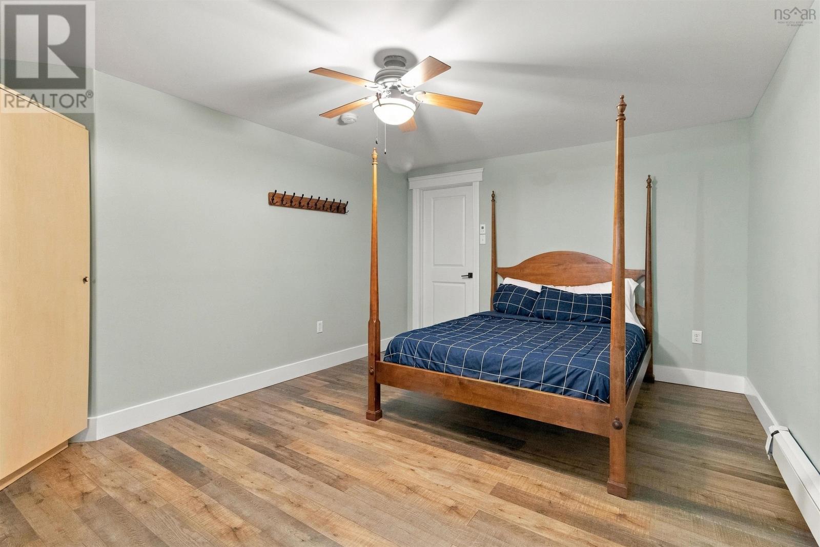 Property 26 of 42 of 44 Brackstone Court