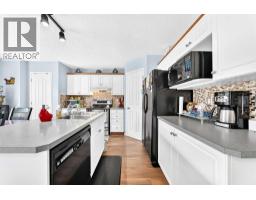 207 Bridlewood Road SW - photo 8