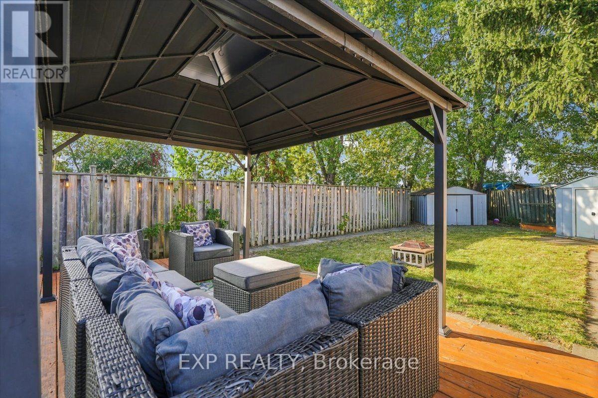16 Havenbrook Court — photo 40