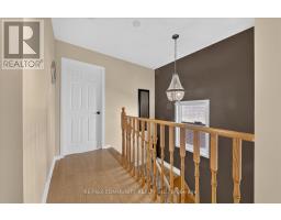 82 Burgeess Crescent, Newmarket, ON L3X2T8 Photo 18