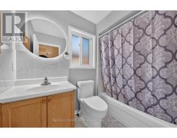 82 Burgeess Crescent, Newmarket, ON L3X2T8 Photo 28