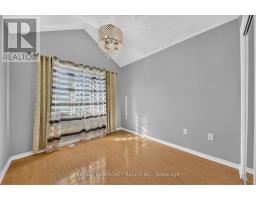 82 Burgeess Crescent, Newmarket, ON L3X2T8 Photo 29