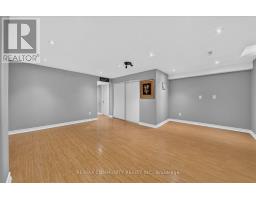 82 Burgeess Crescent, Newmarket, ON L3X2T8 Photo 35