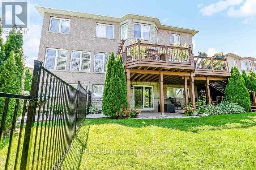 159 Ivy Jay Crescent — photo 7