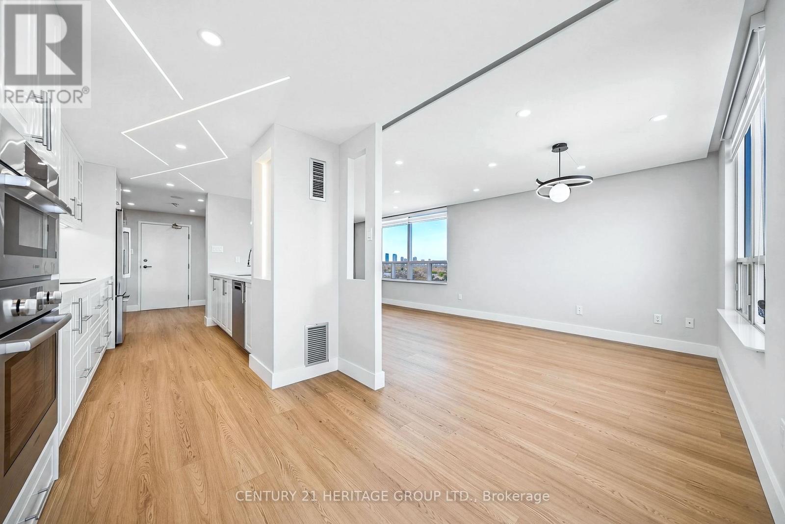 1203- 7 Townsgate Drive, Vaughan, ON photo 13