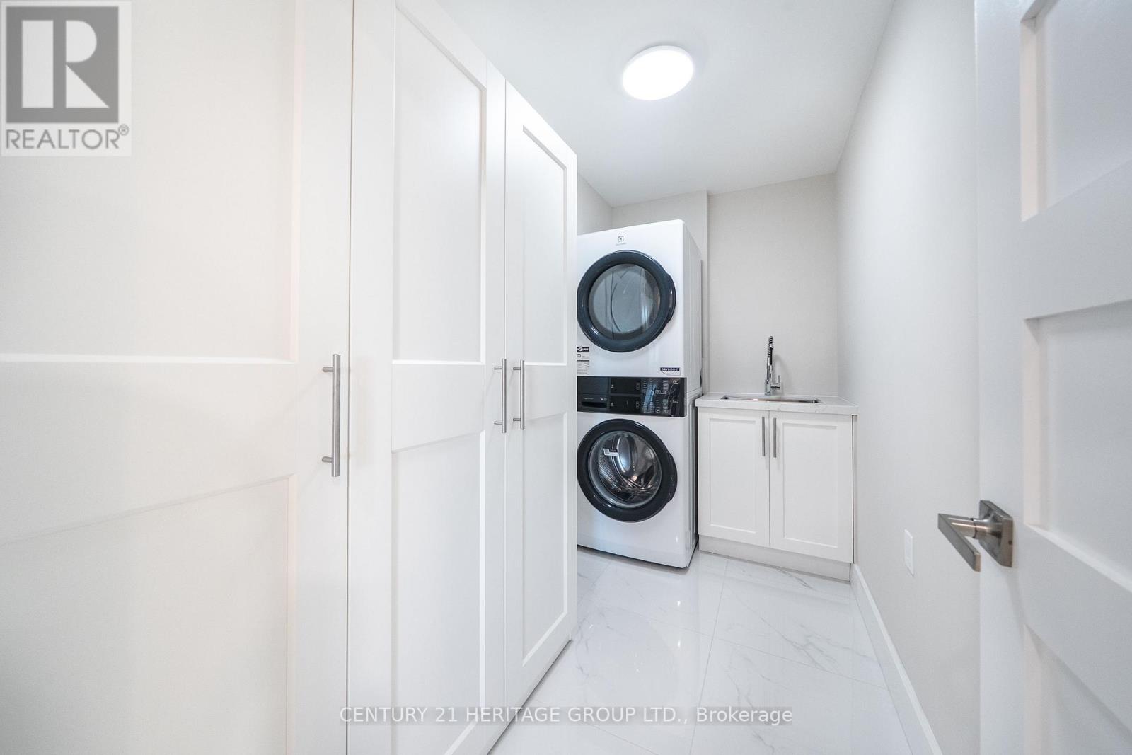 1203- 7 Townsgate Drive, Vaughan, ON photo 32