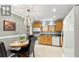 35 Cowan Avenue thumbnail 11