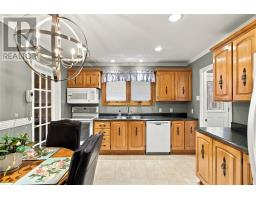 35 Cowan Avenue thumbnail 14