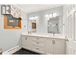 35 Cowan Avenue thumbnail 16