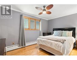 35 Cowan Avenue thumbnail 18