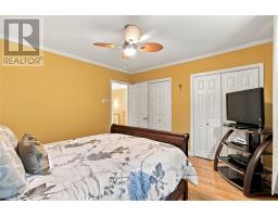 35 Cowan Avenue thumbnail 21