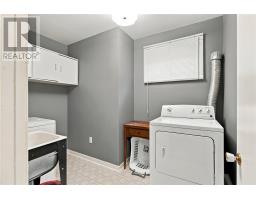 35 Cowan Avenue thumbnail 22