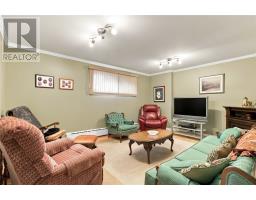 35 Cowan Avenue thumbnail 25