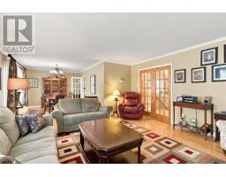35 Cowan Avenue thumbnail 6