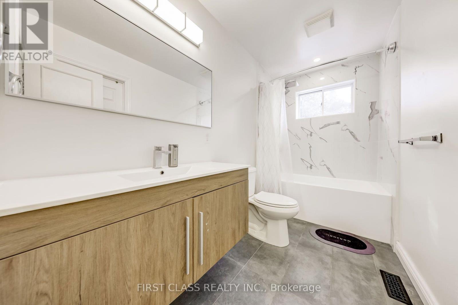 39 Seaton Drive, Aurora, ON photo 9