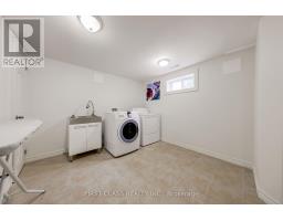 39 Seaton Drive, Aurora, ON L4G2J9 Photo 14