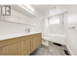 39 Seaton Drive, Aurora, ON L4G2J9 Photo 9