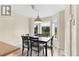35 Ellesmere Avenue thumbnail 10