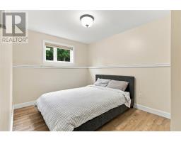 35 Ellesmere Avenue thumbnail 18
