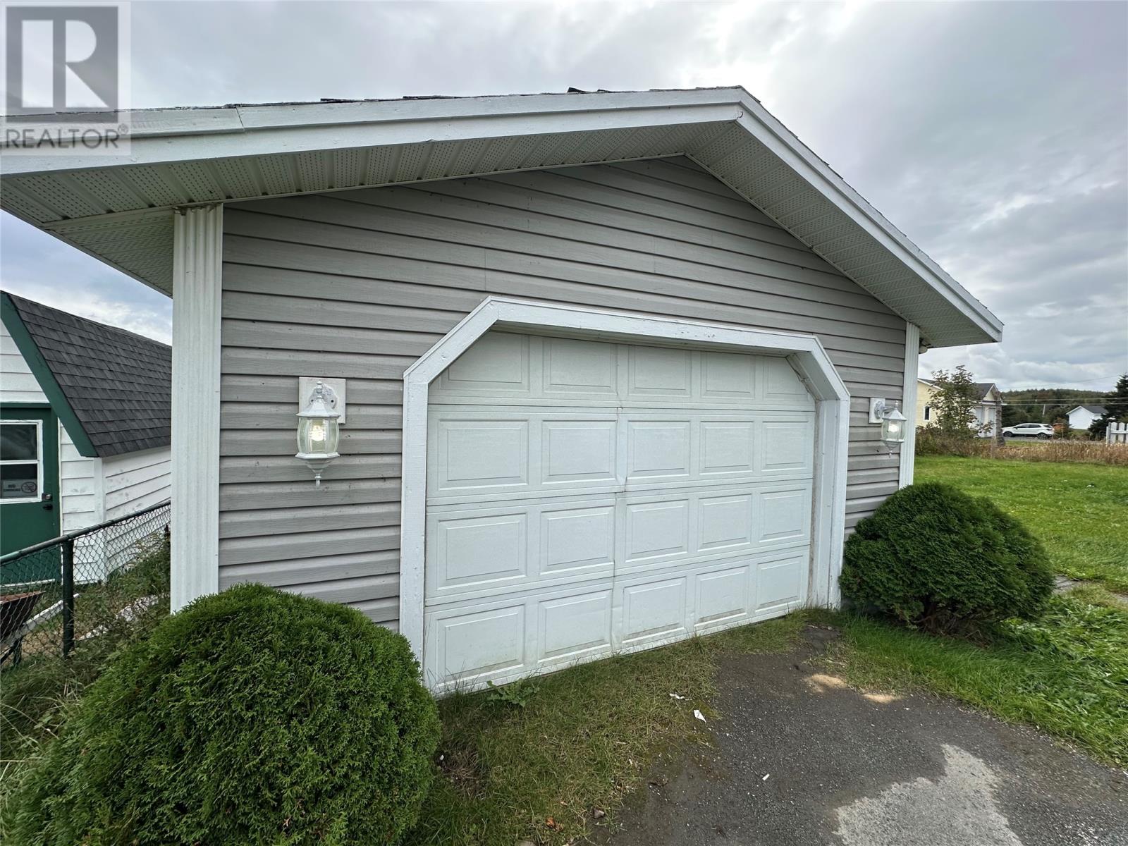 124 Conception Bay Highway - 10