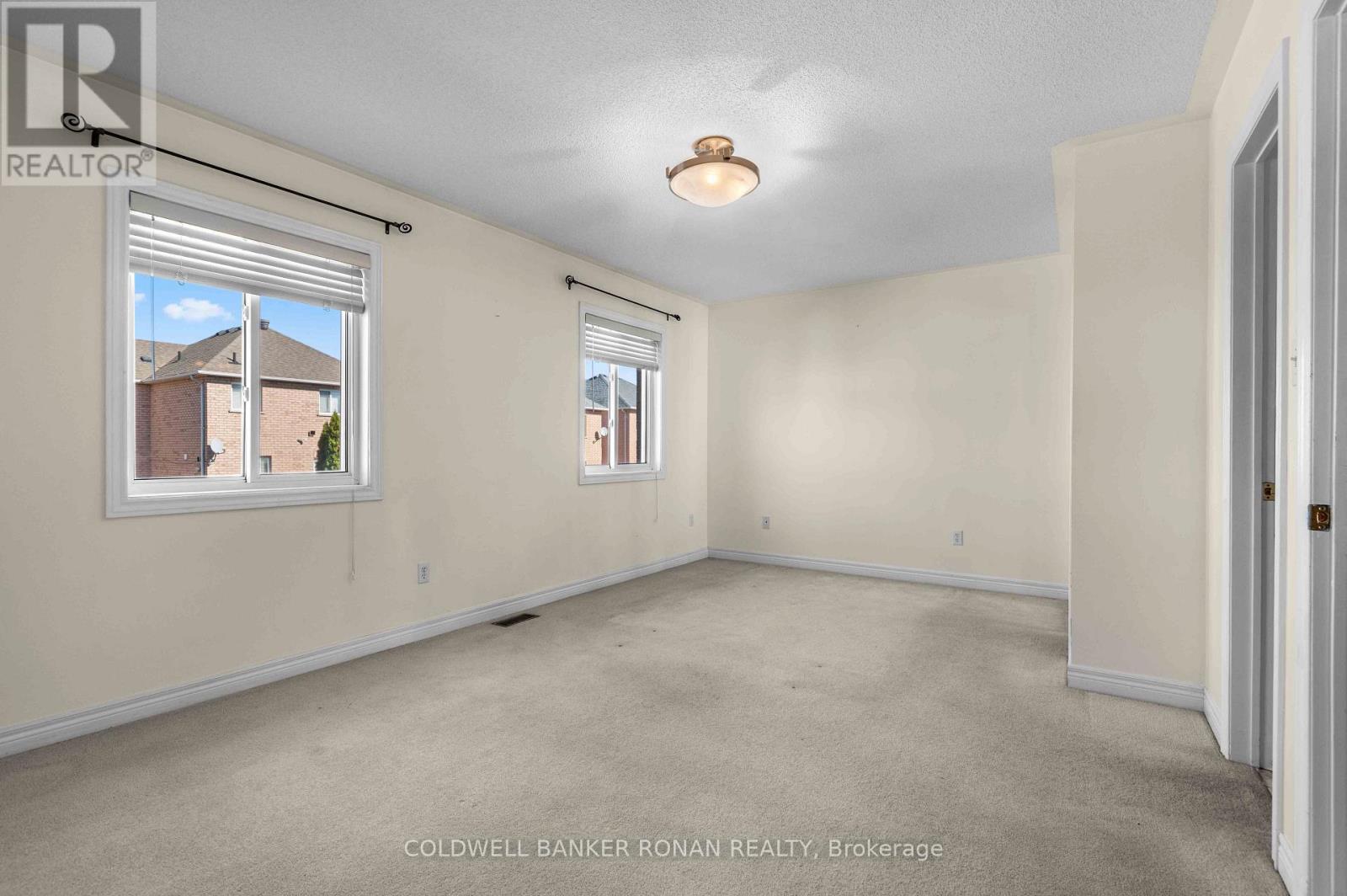 22 LA PINTA STREET - 18