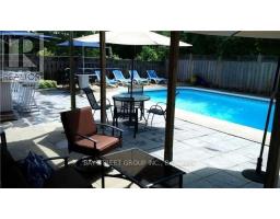 123 Heathwood Heights Drive, Aurora, ON L4G4W2 Photo 16