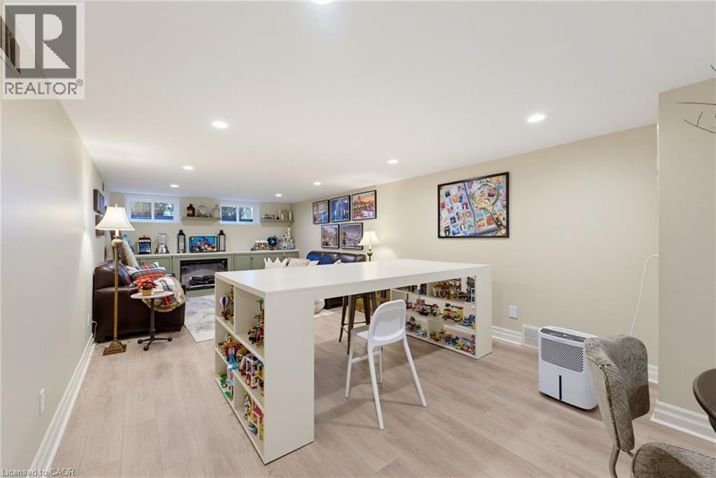 33 Jackson Crescent — photo 38