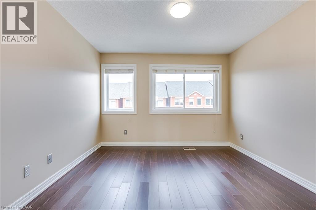 1751 Lampman Avenue — photo 19