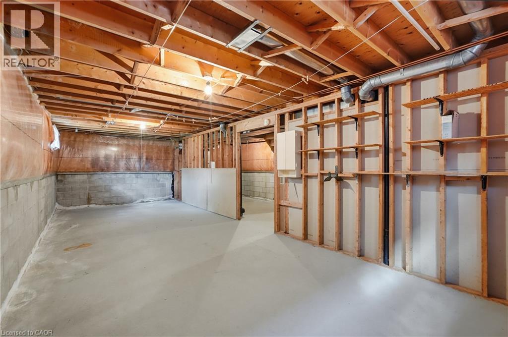 106 Como Place — photo 35