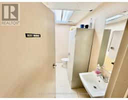 4105 Steeles Avenue W, Toronto, ON M3N1V7 Photo 14