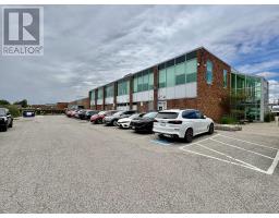 4105 Steeles Avenue W, Toronto, ON M3N1V7 Photo 18