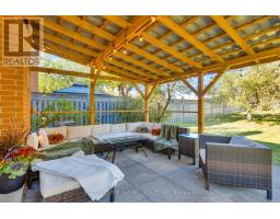 1645 Copseholm Trail, Mississauga, ON L4W2C1 Photo 24