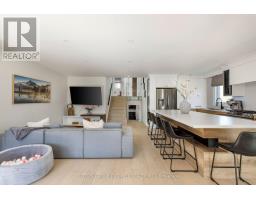 Family room - 1645 Copseholm Trail, Mississauga, ON L4W2C1 Photo 8
