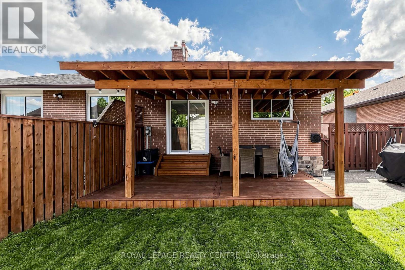 1577 Sandgate Crescent, Mississauga, ON photo 32