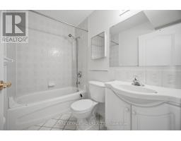304 - 10 Dayspring Circle, Brampton, ON L6P1B9 Photo 18