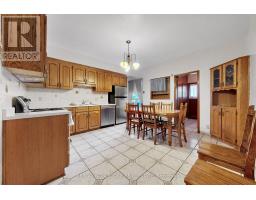 36 Earlscourt Avenue, Toronto, ON M6E4A6 Photo 14