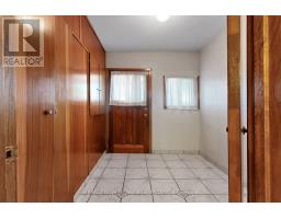 36 Earlscourt Avenue, Toronto, ON M6E4A6 Photo 20