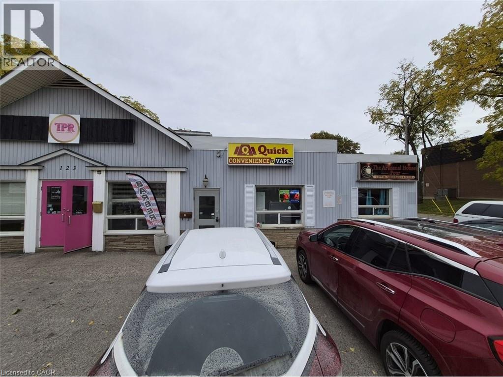 123 Waterloo Street South
