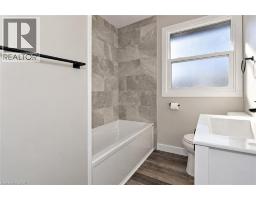 Bedroom - 134 Oakside Street, London, ON N5Y1E7 Photo 6