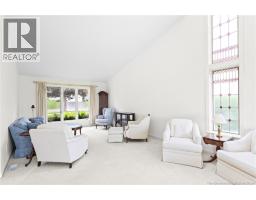 407 Aspendale Lane, photo 9