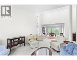 407 Aspendale Lane, photo 12
