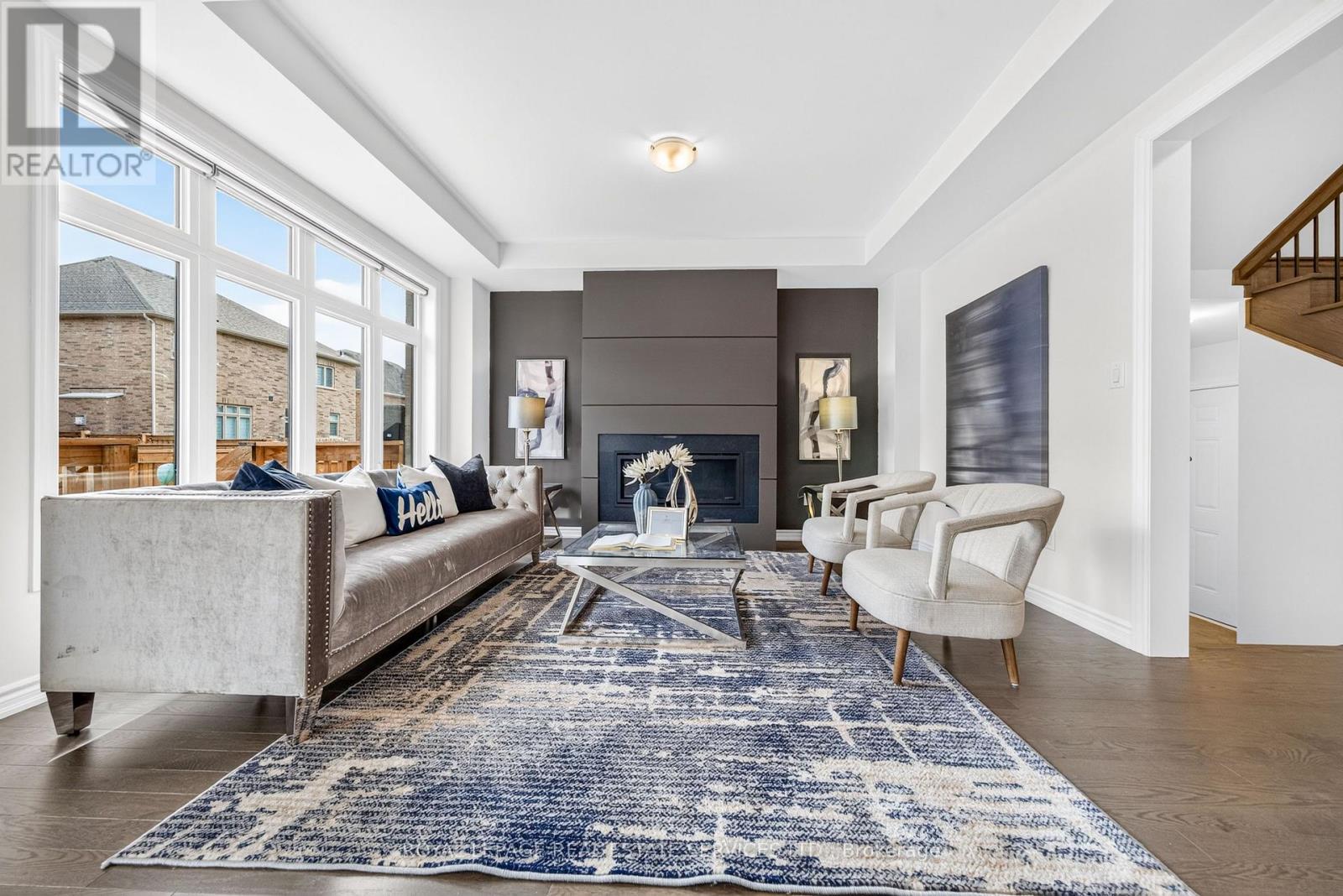 25 Garrett Styles Drive, Georgina, ON photo 13