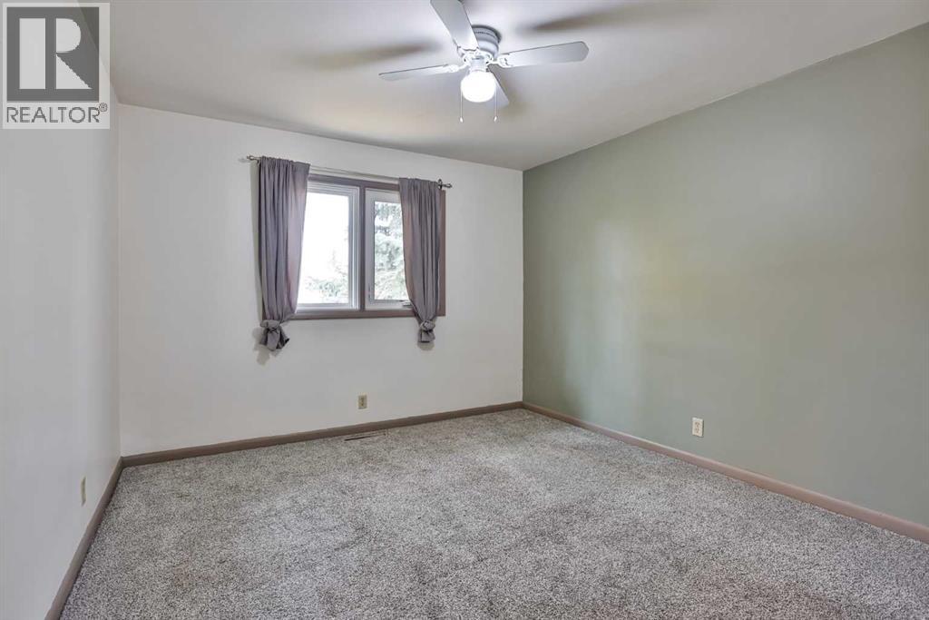 517 10 Street N - Image 11