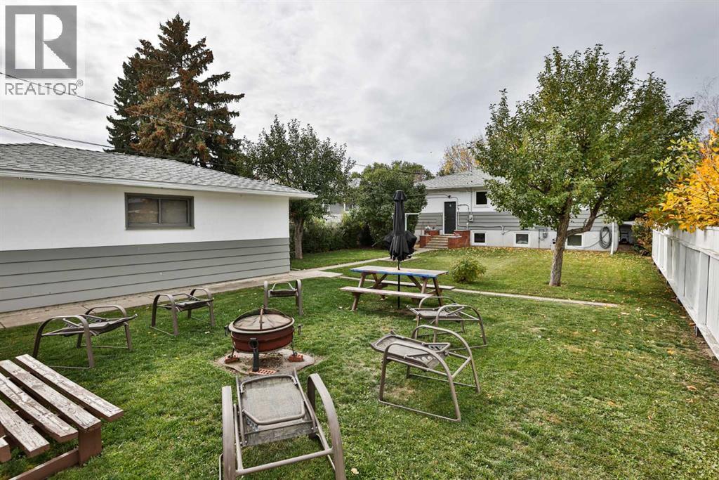 517 10 Street N - Image 25